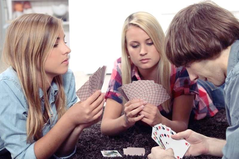 Hanggang Saan ang Epekto ng Pagsusugal sa GemDisco Casino sa Kahirapan ng Kabataan