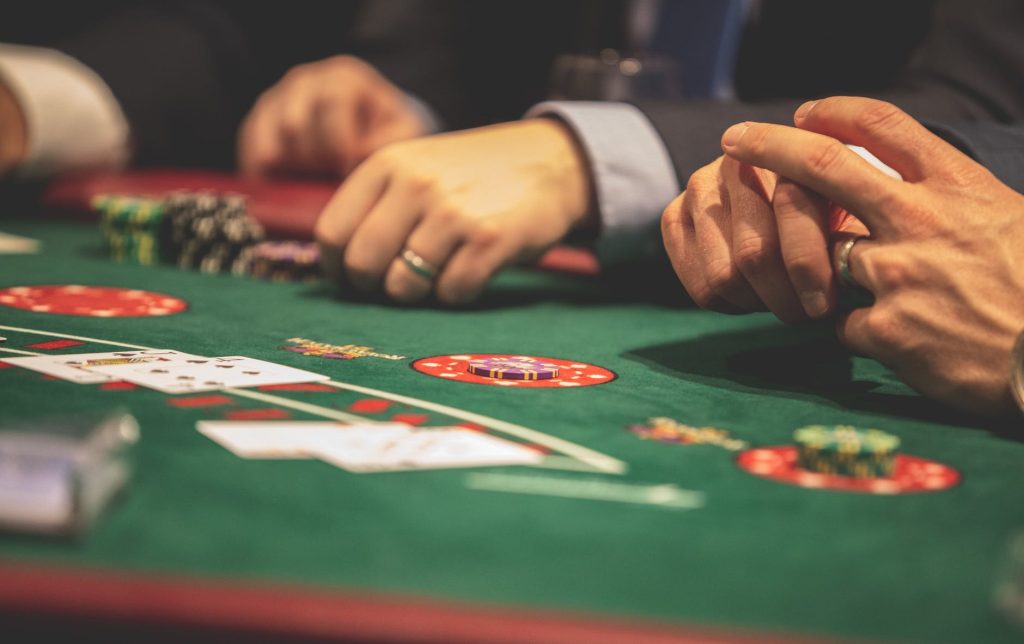 Mga Inisyatibong Pang-Korporasyong Panlipunang Responsibilidad sa Sektor ng Casino sa GemDisco